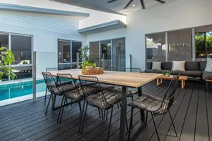 Image of Pembroke House - Inner city luxury