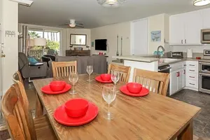 Image of B215 - Garden Retreat