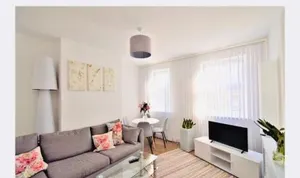 Image of Super Location 1min From Metro 10min From Camden