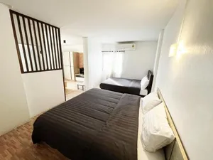 Image of 7 House