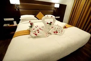 Image of Hotel Meraden Grand