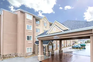 Image of Coratel Inn & Suites by Jasper Rochester