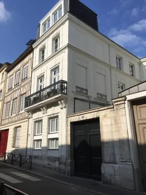 Image of The Eighteen Studio Duplex