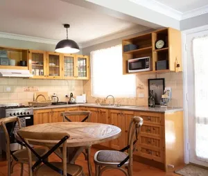 Image of Gracefield Cottage 2 Bedroom 2 Night Grazier