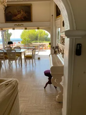 Image of Somptuous exotic villa in Cannes