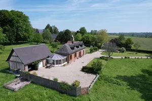 Image of La Demeure