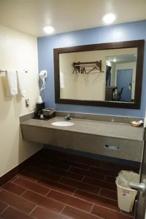 Image of Theroff's Motel