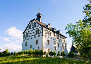 Image of Schloss-gut-Hotel Jößnitz