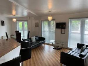 Image of Caledonian Apartment