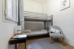 Image of PREF 2 · F4 - VASTE ET BOURGEOIS ,3 CHAMBRES, ASCENSEUR, VX-NICE