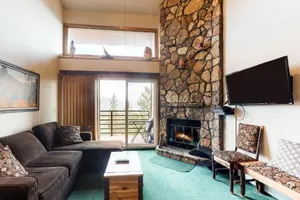 Image of Buffalo Village 402
