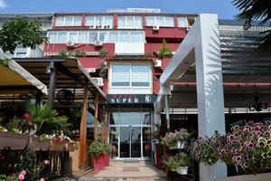 Image of Super 8