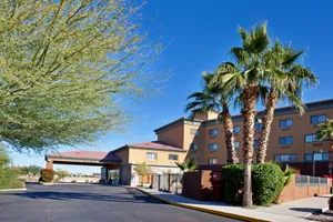Image of Holiday Inn Express & Suites Phoenix/Chandler (Ahwatukee)