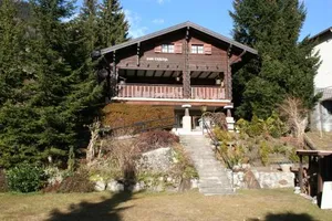 Image of Zer Tracha ZE1