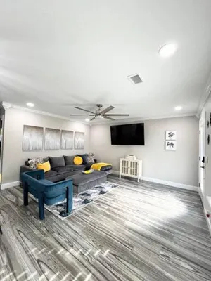 Image of *The Gem* Stylish 2 Bedroom 1 Bathroom Newly Renovated