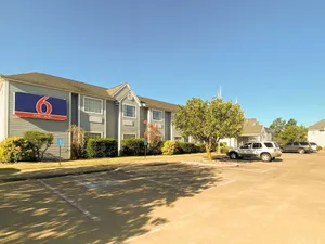 Image of Happy Days Hotel