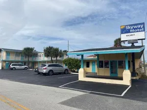 Image of Skyway Motel