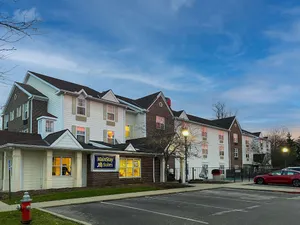 Image of TownePlace Suites Cleveland Airport