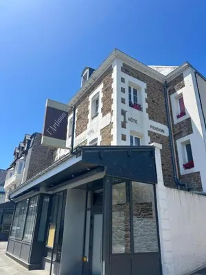 Image of Artimon By Les Ambassadeurs