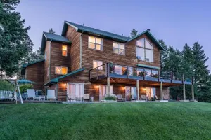 Image of Outlook Inn Bed and Breakfast