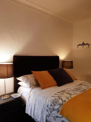 Image of Heatherlea Guest House