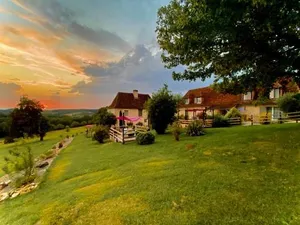 Image of Le Clos Romantic