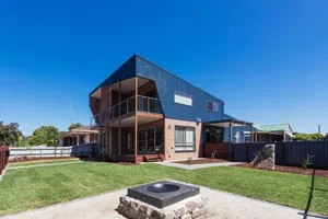 Image of Bendigo Lakeside Accommodation