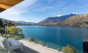 Image of 'LakeLife' Lake Front Apartment