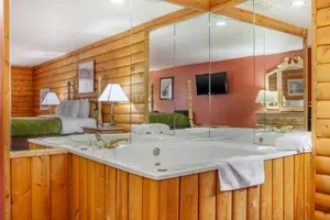 Image of Bluffview Inn & Suites