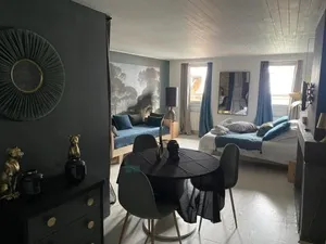 Image of "Un Lieu Unique" le Cozy