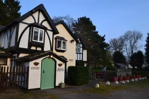 Image of Nettleton Country House