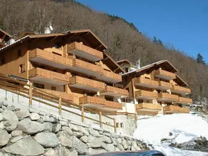 Image of Appartement cosy à Bozel - Balcon sud, garage, proche Courchevel et lac - FR-1-464-13