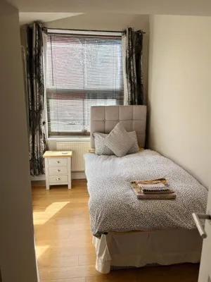 Image of 2 bedroom central apartment