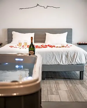 Image of LoveNest Marseille