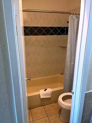 Image of Executive Inn