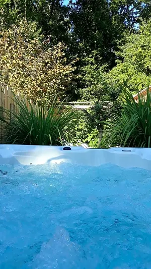 Image of Chambre d'hôtes à l'étage avec spa et petit déjeuner en lisière de forêt