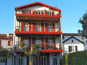 Image of Jondoni Laurendi Kanbo