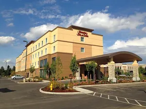 Image of Hampton Inn & Suites Portland/Hillsboro-Evergreen Park