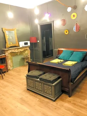 Image of Chambre privée totalement indépendante au cœur de la ville