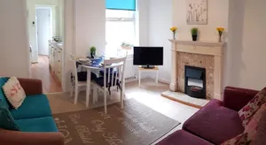 Image of Beautiful cosy home on quiet street close to city centre