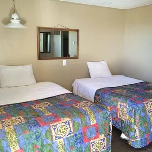 Image of Roadrunner Motel