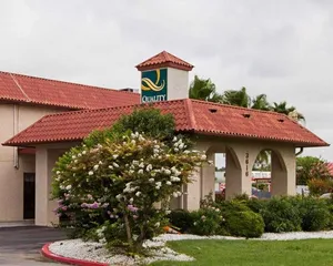 Image of Quality Inn & Suites Del Rio North