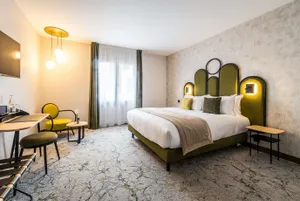 Image of LOGIS HOSTELLERIE DE LA REINE BLANCHE