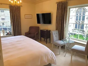 Image of Crown Place