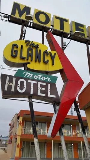 Image of Glancy Motel
