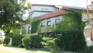 Image of Hotel Garni - Am deutschen Weintor