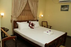 Image of Hill Residence