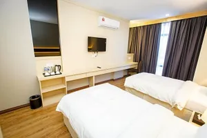 Image of Lintas Platinum Hotel