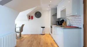 Image of Bright and Big Apartment (BRC)