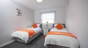 Image of PREMIER - Wishaw En-Suite Apartment